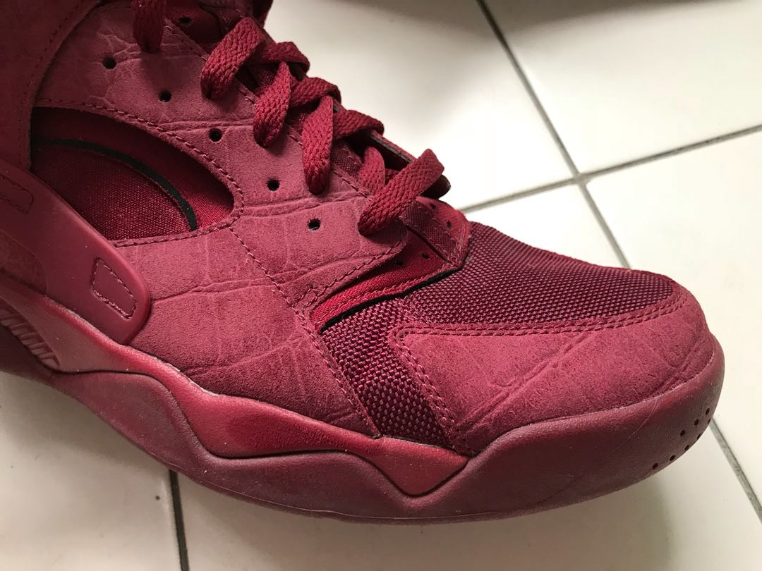 Nike Air Flight Huarache Croc Suede
