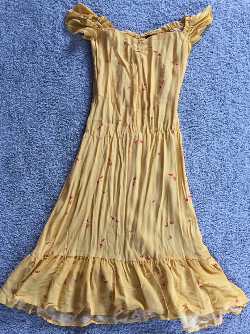 Glassons 2025 yellow dress