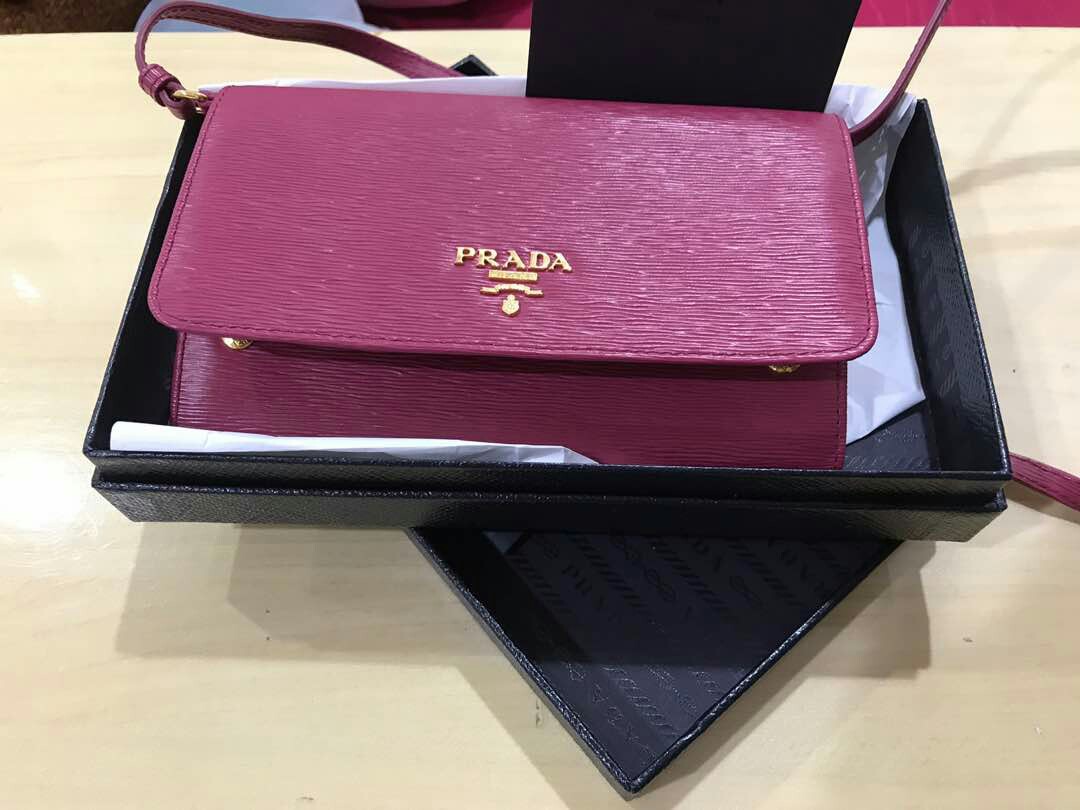 Prada shop sling wallet