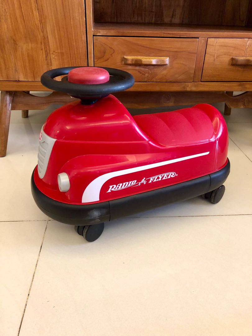 radio flyer bumper car