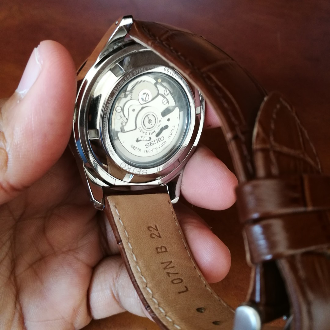 Seiko 5 Sports SSA295K1 complete 1 week old