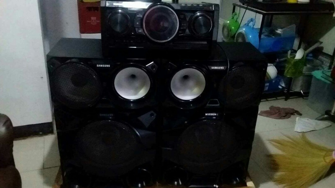 samsung cd player with speaker