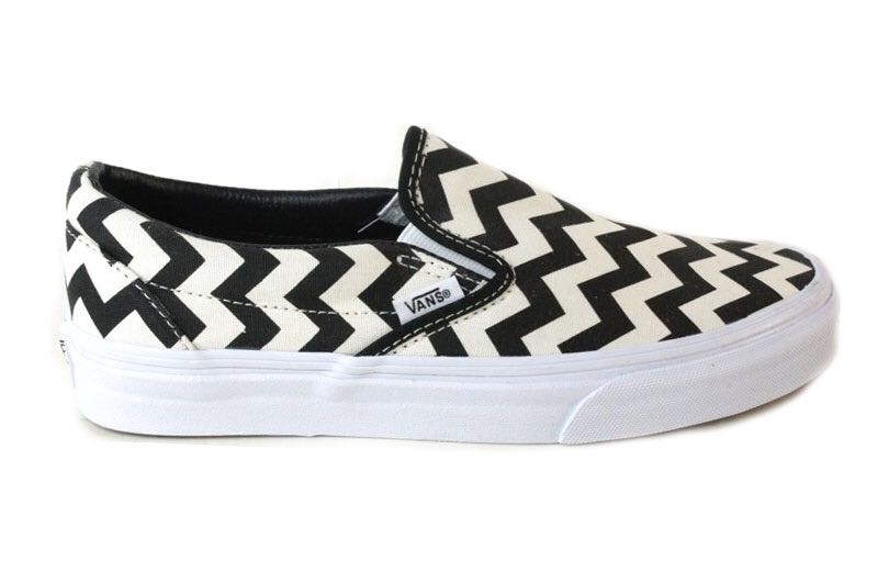 chevron vans Rated 4.4/5 based on 7 