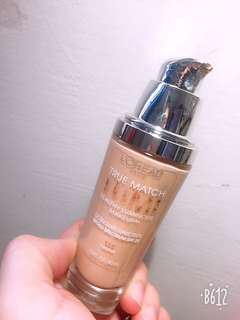 Loreal保濕粉底液