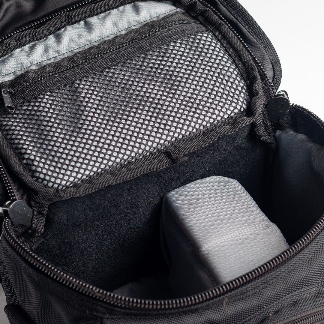 canon custom gadget bag 100eg