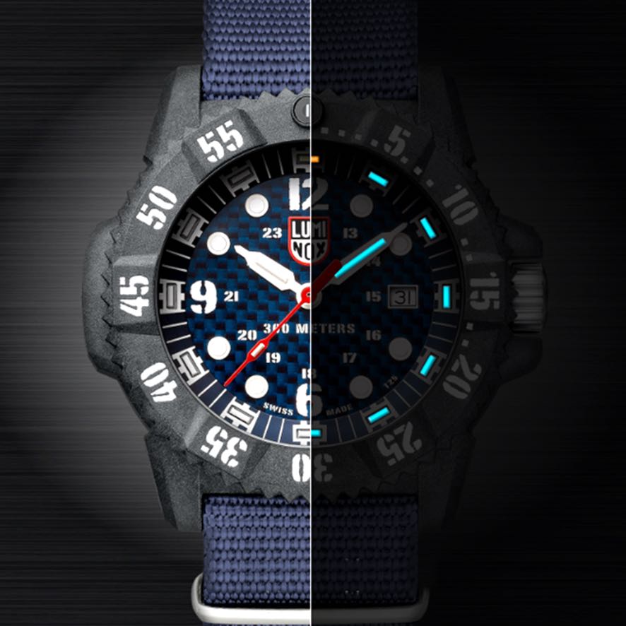 Luminox Men watch master carbon seal 3803, 名牌, 手錶 Carousell