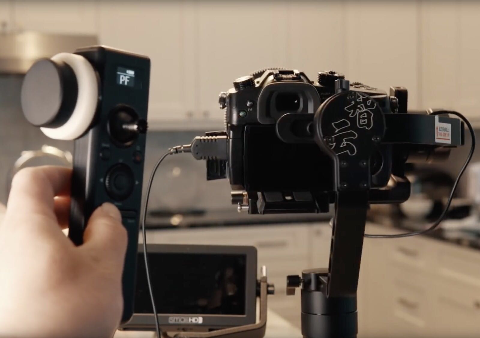 zhiyun crane 2 remote
