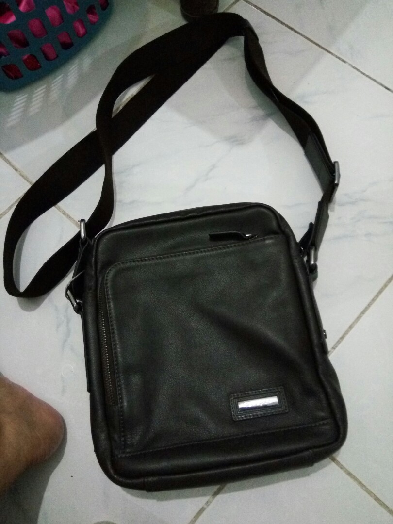 samsonite sling bag for men