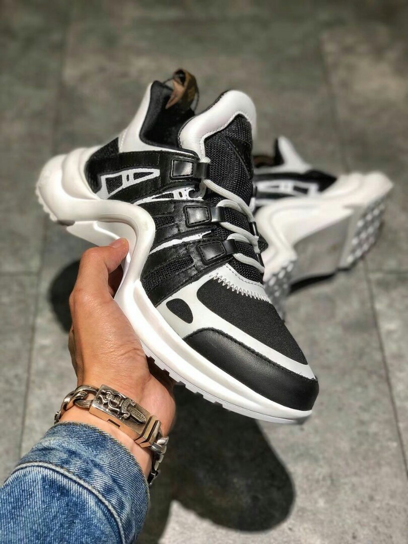 archlight sneakers lv