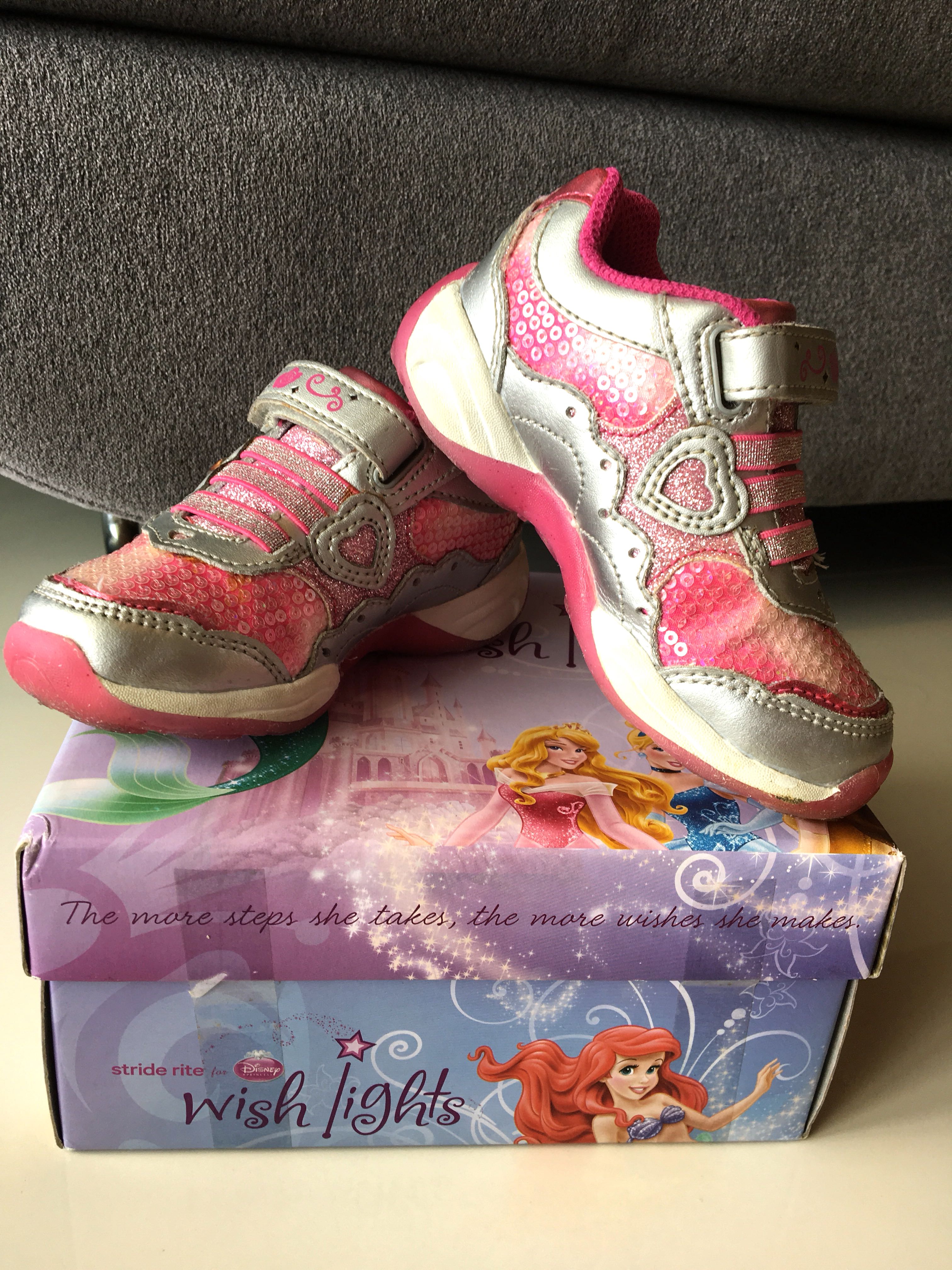 stride rite disney shoes