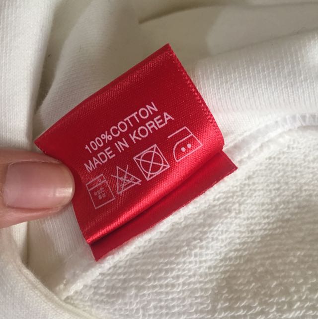 Supreme sweater made in korea xs clearance