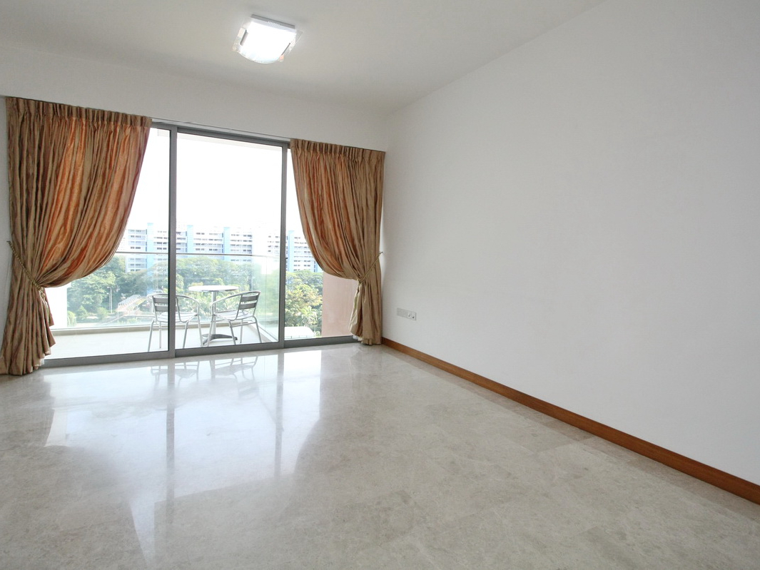 Waterfront Key / Bedok Reservoir 2 Bedroom Condo for rent, Pristine
