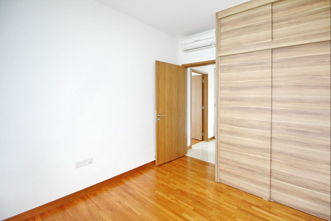 Waterfront Key / Bedok Reservoir 2 Bedroom Condo for rent, Pristine