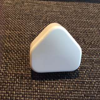 Apple iPhone chargingbadapter