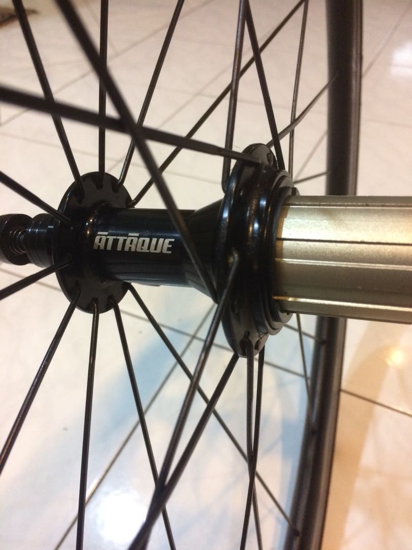 Attaque 45mm Carbon Wheelset (Rear 