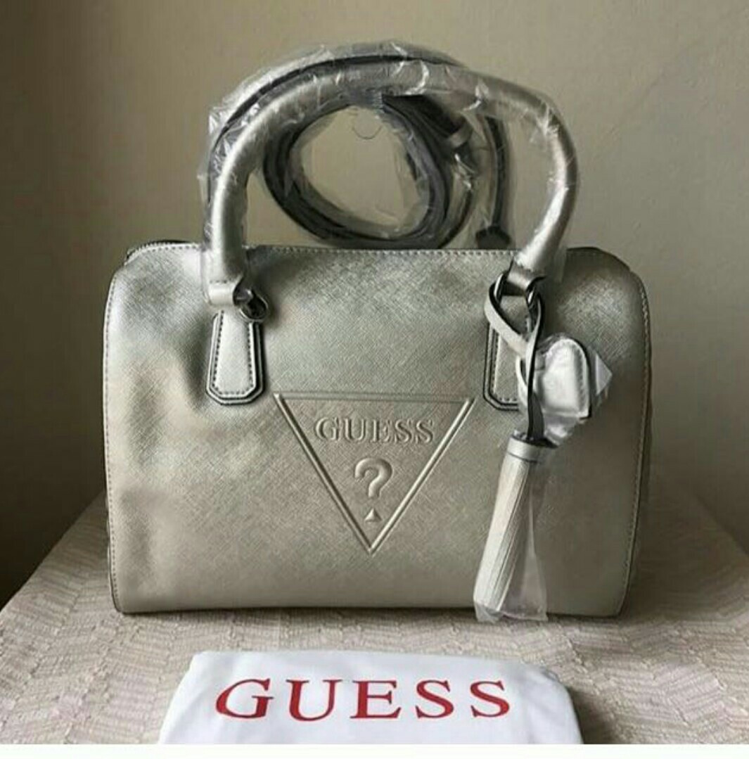 Guess bowler 2025 bag