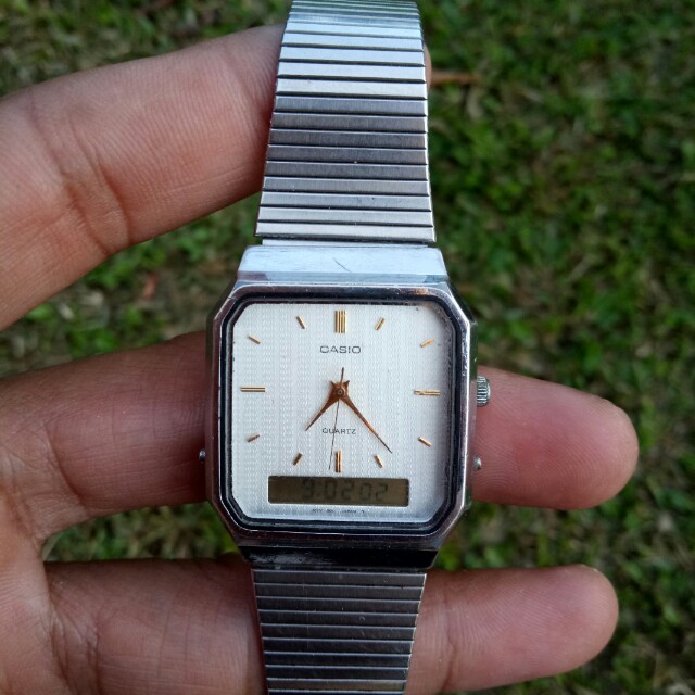 Casio aq 526 anadigi original japan made Men s Fashion Watches Accessories Watches on Carousell