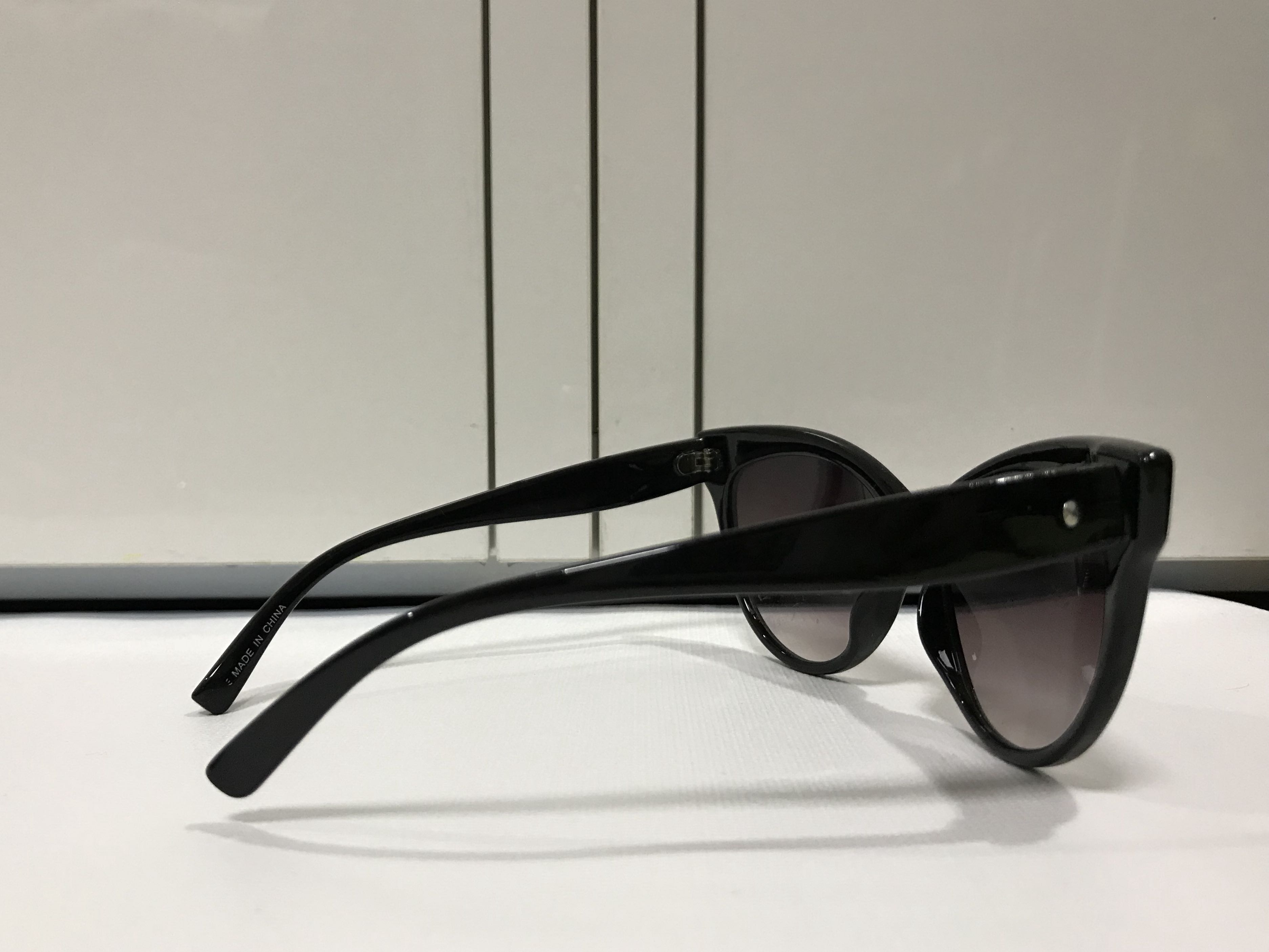 Cat-eye Sunglasses (Category: Sunglasses & Eyewear) located in Manila. Submitted by dideelee (Listing ID 165087416, Image 2). Description: Classic cat-eye frames that’s universally flattering. Bought from Aldo at P999. .