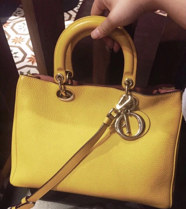 dior vip bag