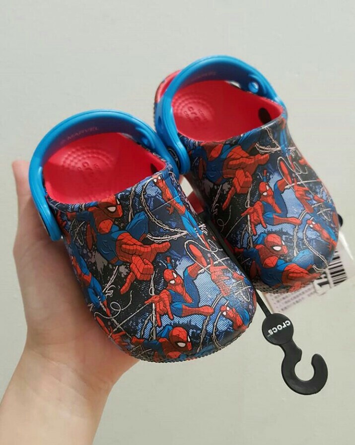 crocs sandals for baby boy
