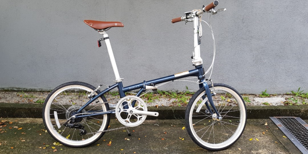 Dahon Boardwalk D7 Japan Edition Sports Equipment Bicycles