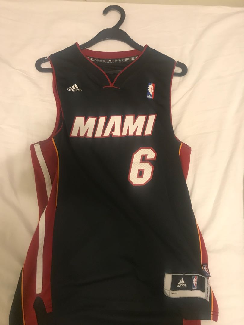 Miami lebron james jersey size XS usa 