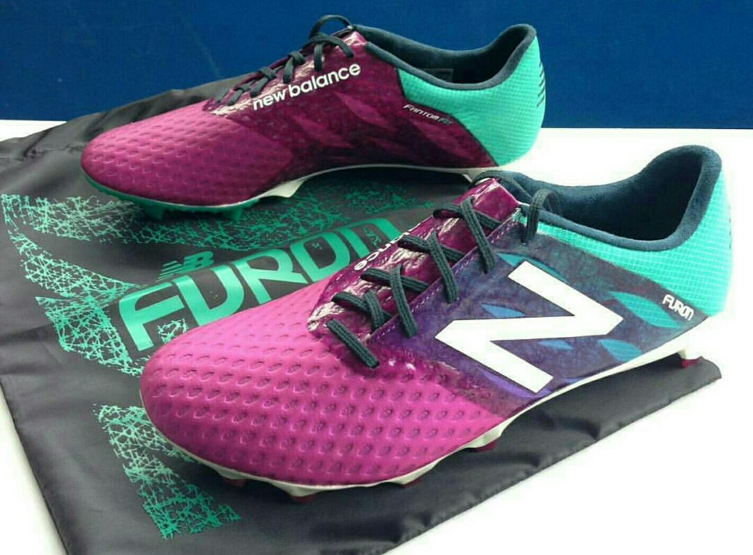 Sepatu bola new balance furon store