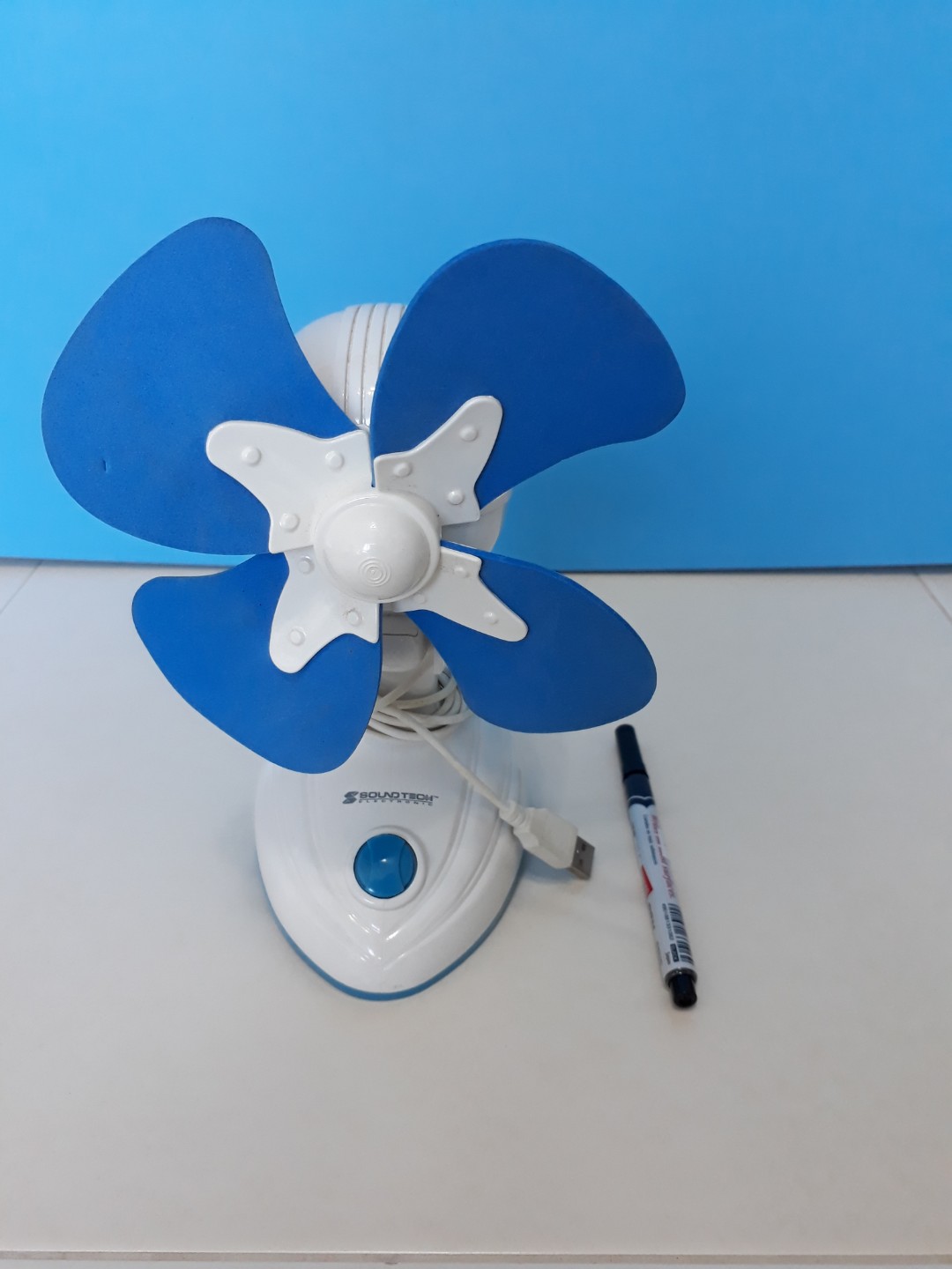 Usb Desk Fan Electronics Others On Carousell