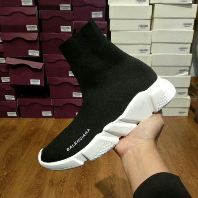 Balenciaga outlet unauthorized authentic