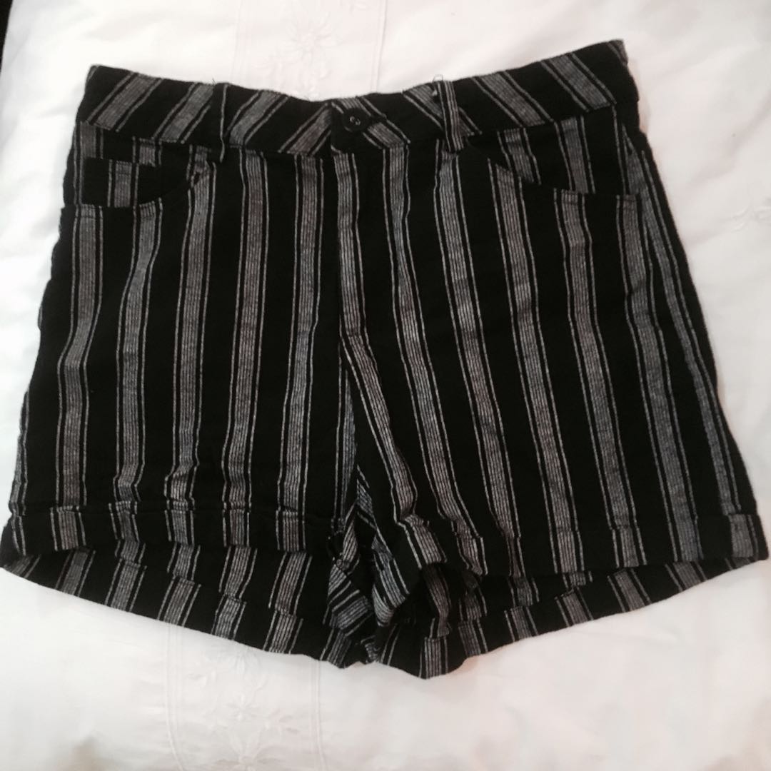 Brandy melville sami shorts outlet