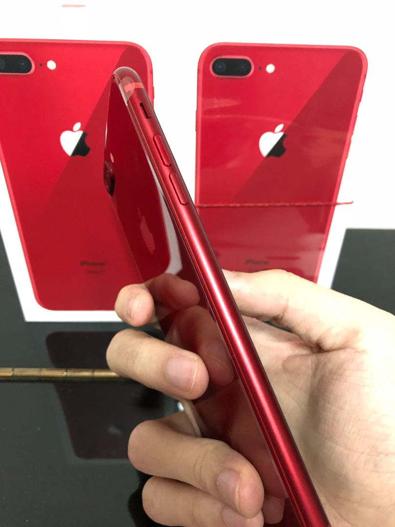 Product 256. Iphone 8 Plus Red. Iphone 8 Plus красный. Iphone 8 256 GB Red. Iphone 8 product Red.