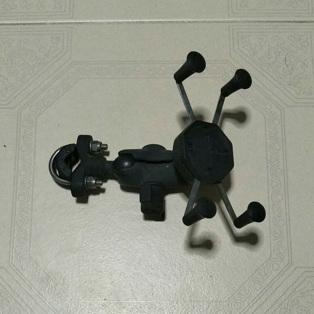 hp holder for motorcycle