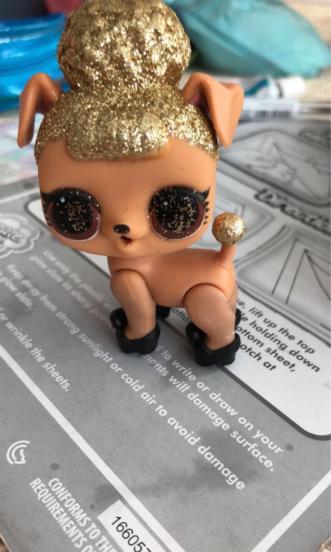 Lol pet queen bee hot sale