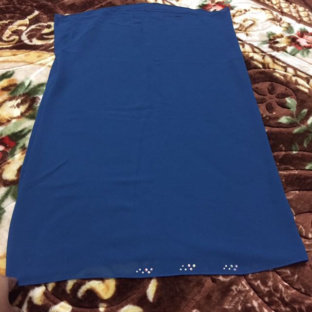 neelofa instant shawl