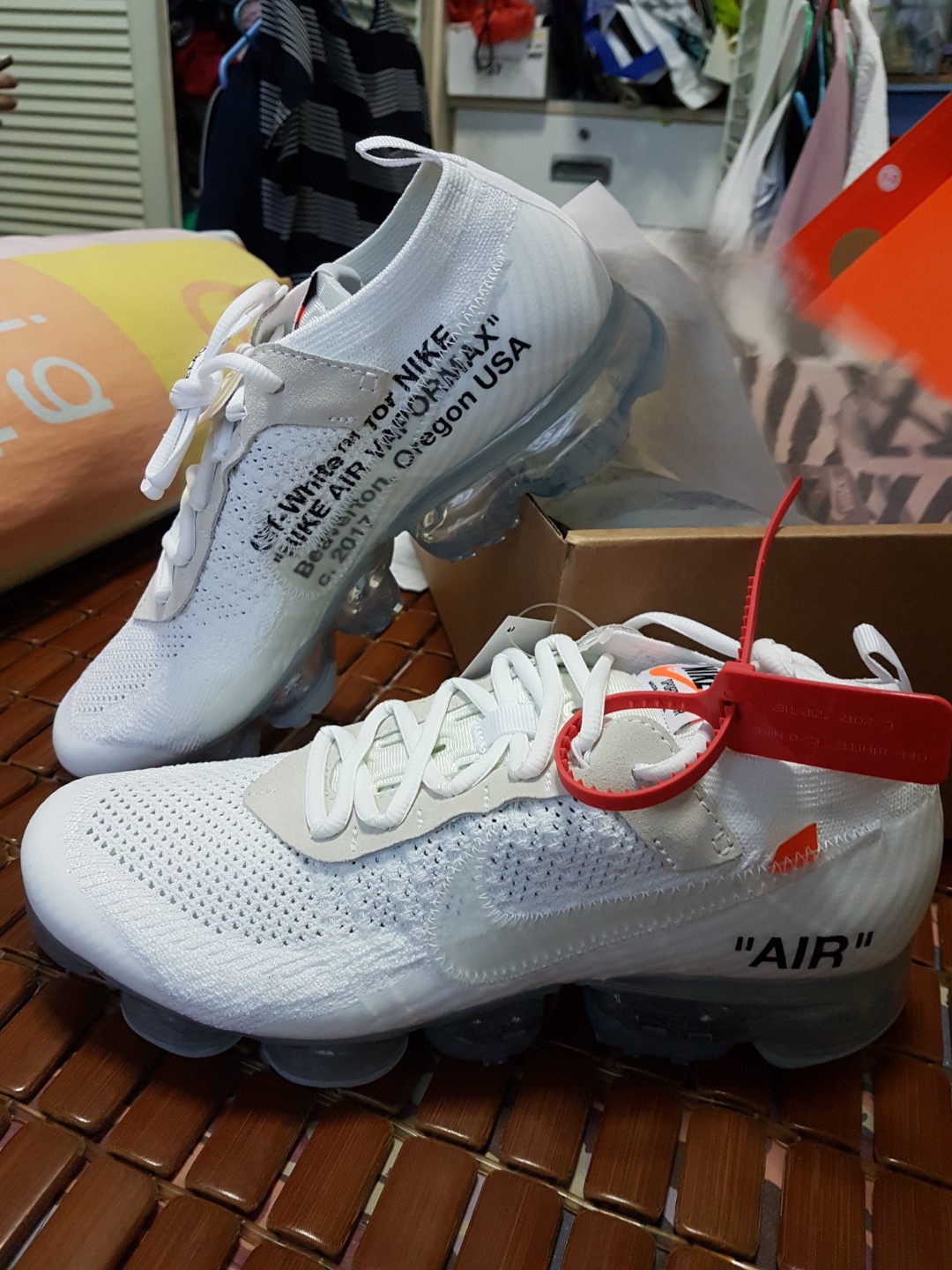 vapormax flyknit off white