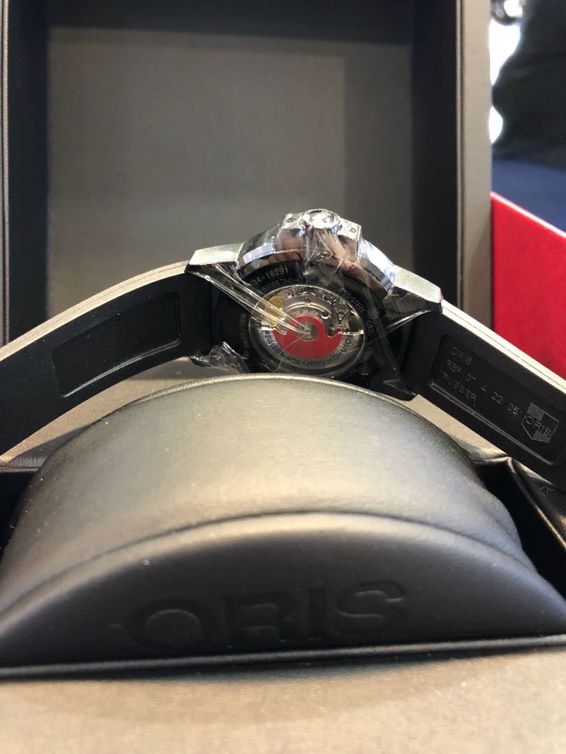 Oris (Category: Watches) located in Johor Bahru. Submitted by thw88 (Listing ID 165358808, Image 3). Description: .