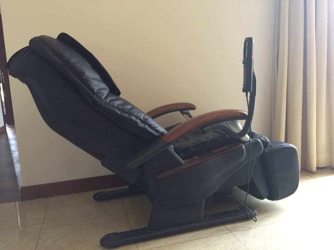Osim Massage Chair (iMedic), Furniture & Home Living, Furniture, Chairs