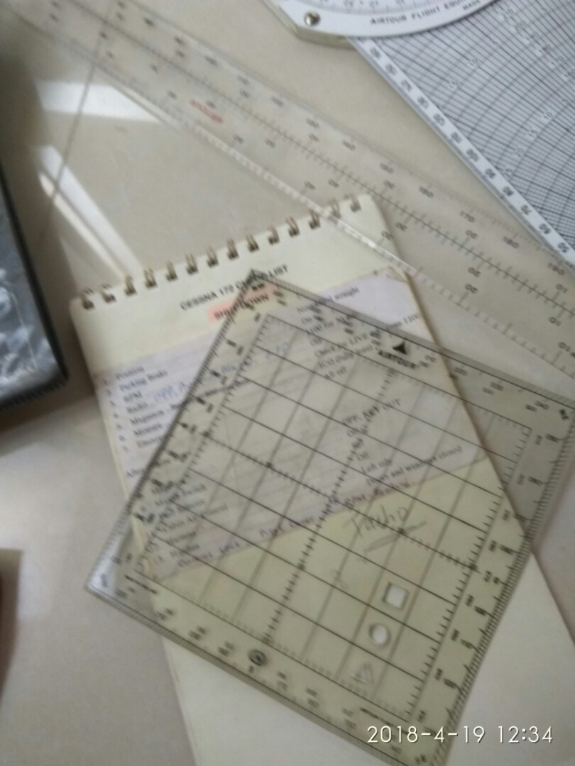 Pilot computer, flying, plane, aeroplane, navigation, calculator ...