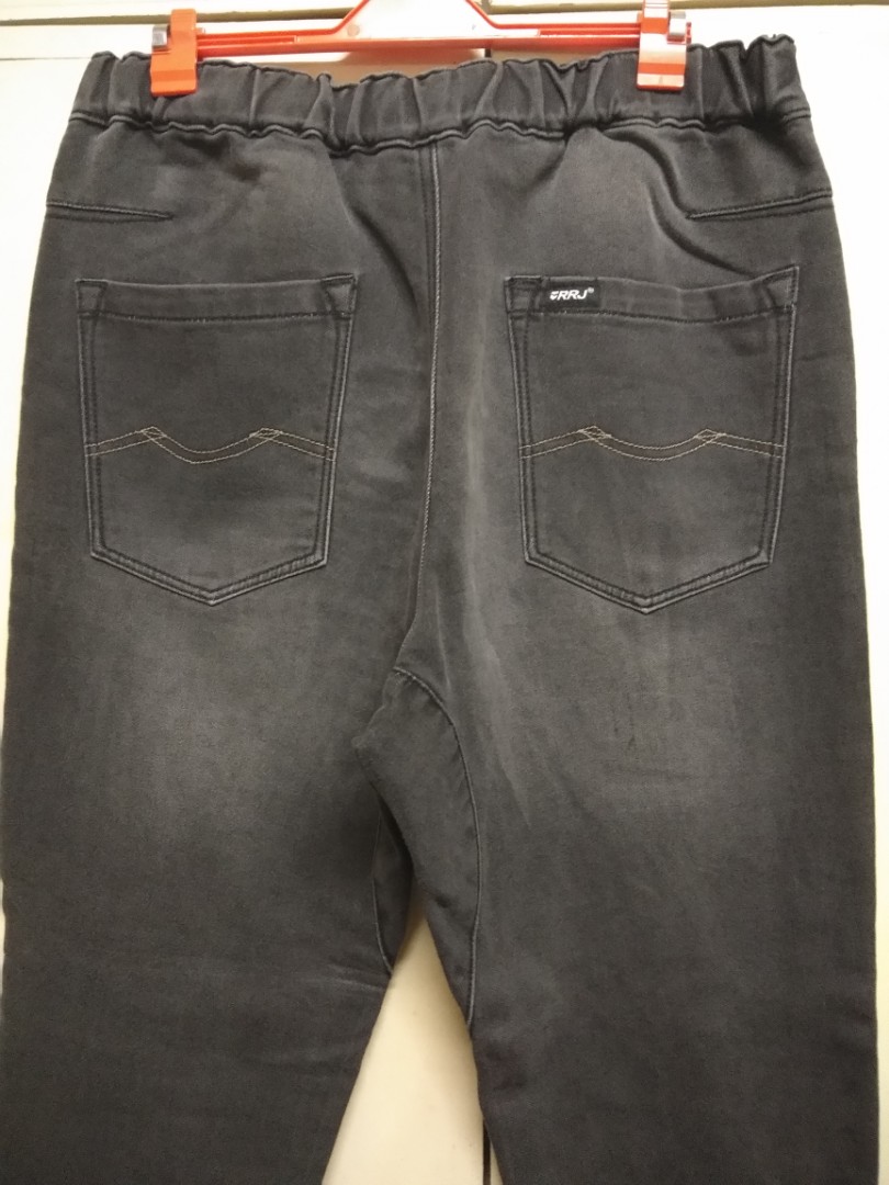 Rrj Jogger Pants Men s Fashion Bottoms Joggers on Carousell