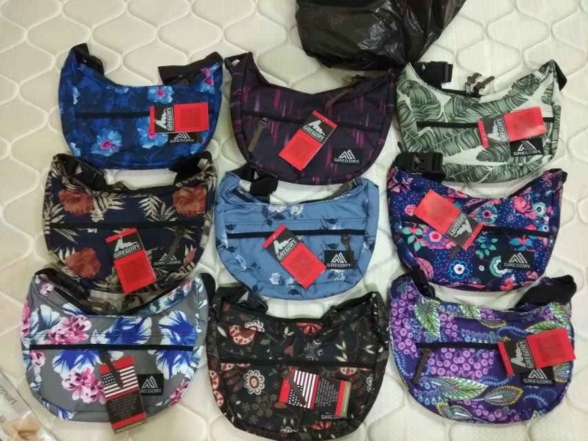 gregory banana sling bag