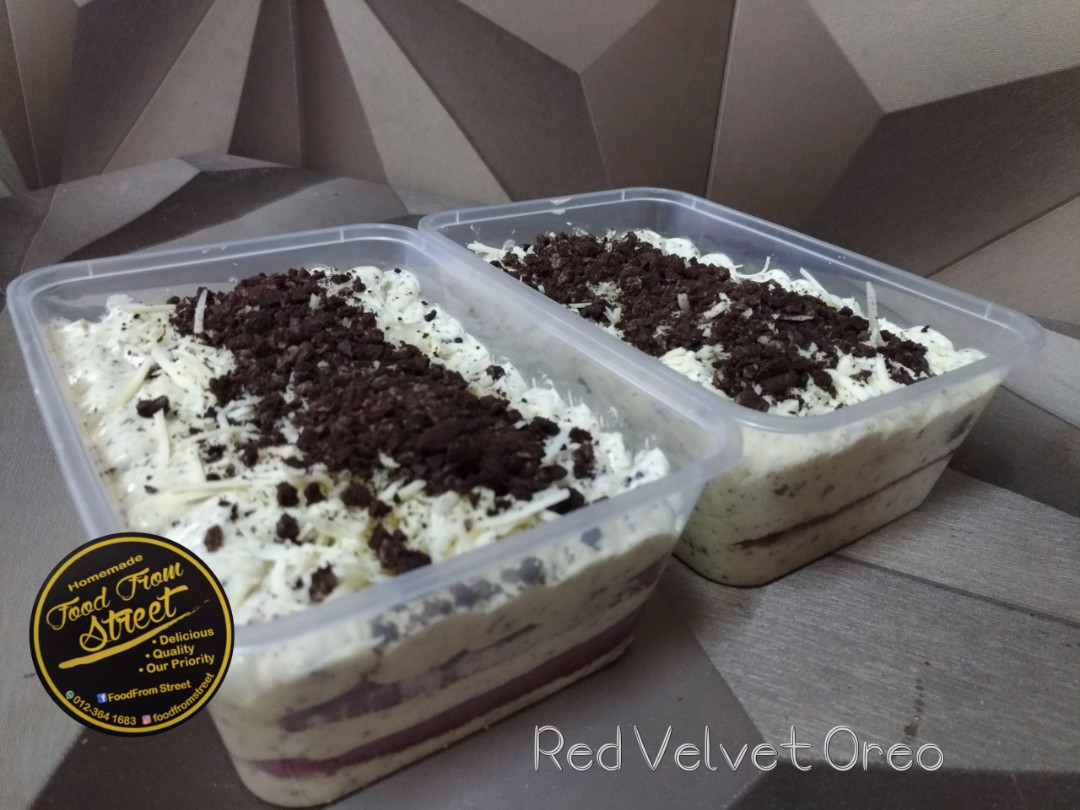 Cheese Leleh Red Velvet Oreo Food Drinks Baked Goods On Carousell
