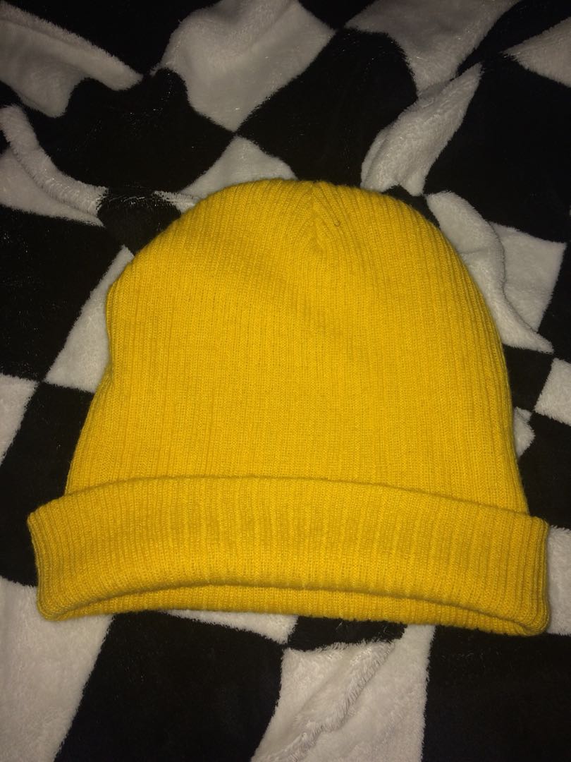 Yellow beanie forever 21 discount
