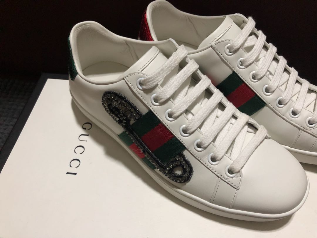 Gucci Sneaker Safety Pin, Luxury 
