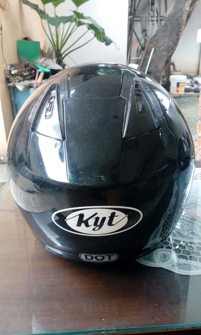 Helm kyt hot sale second