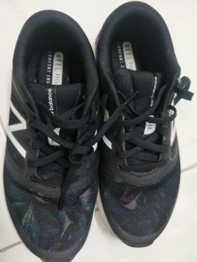 new balance 711 zwart