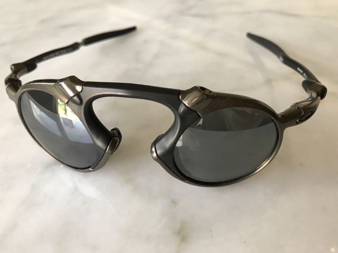 Oakley Madman Sunglasses, Men's Fashion, Watches & Accessories ...