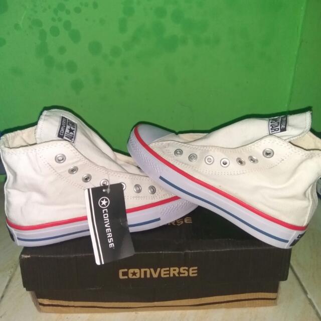 Sepatu Converse All Star Booth Fesyen Wanita Sepatu Di Carousell