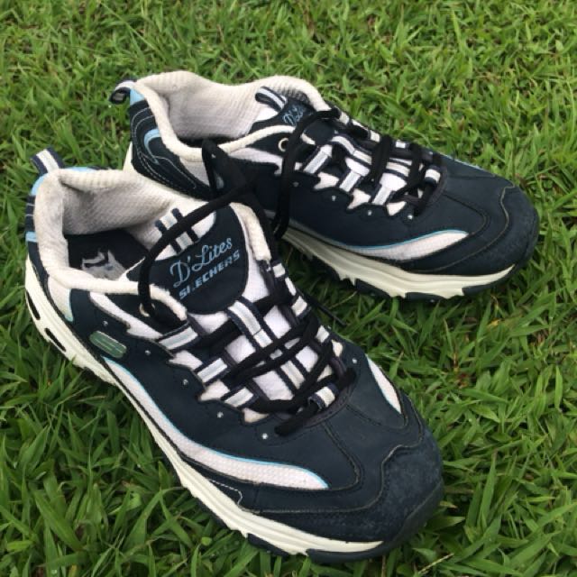 Skechers bundle store