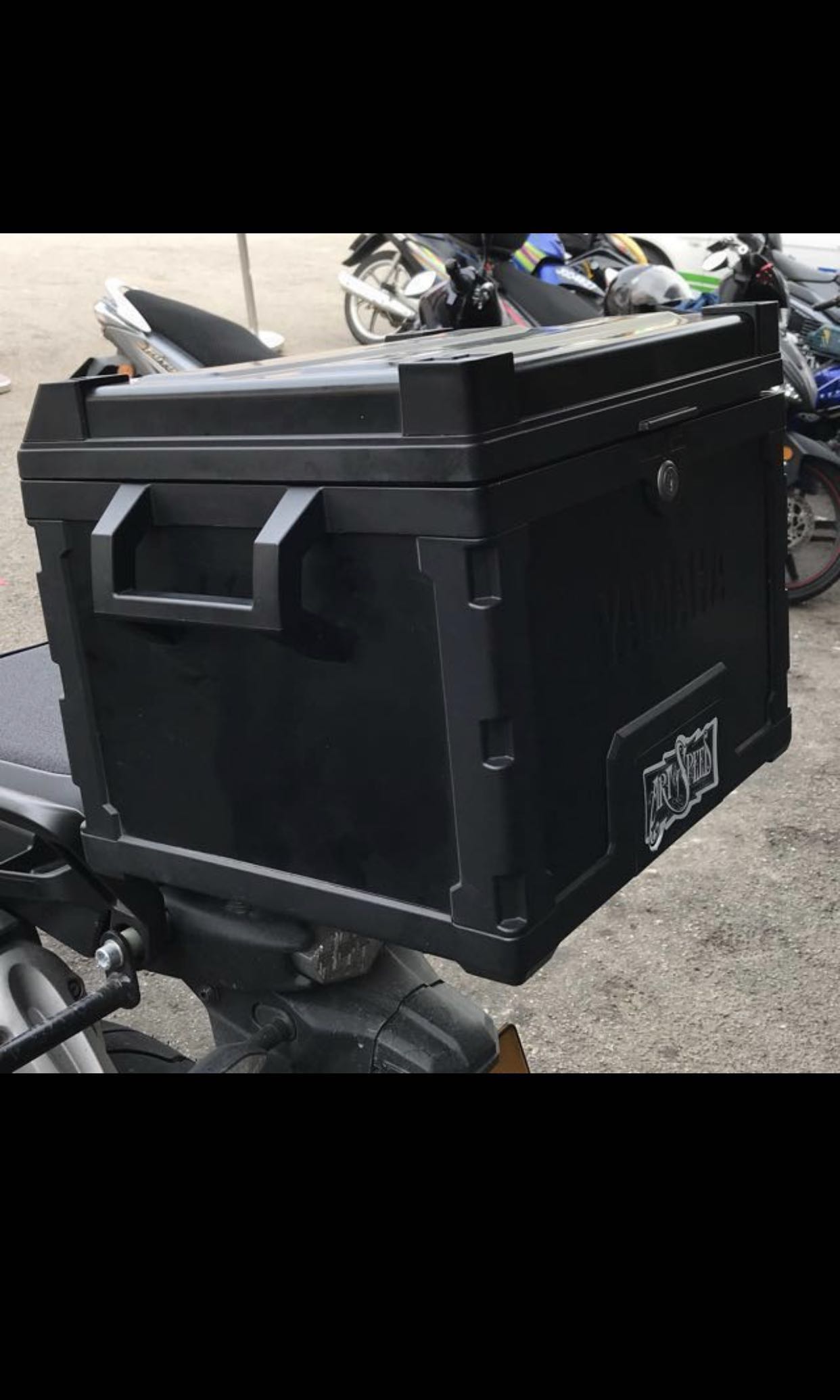 Super Tenere OEM YAMAHA Top Box, Motorcycles, Motorcycle Accessories on ...