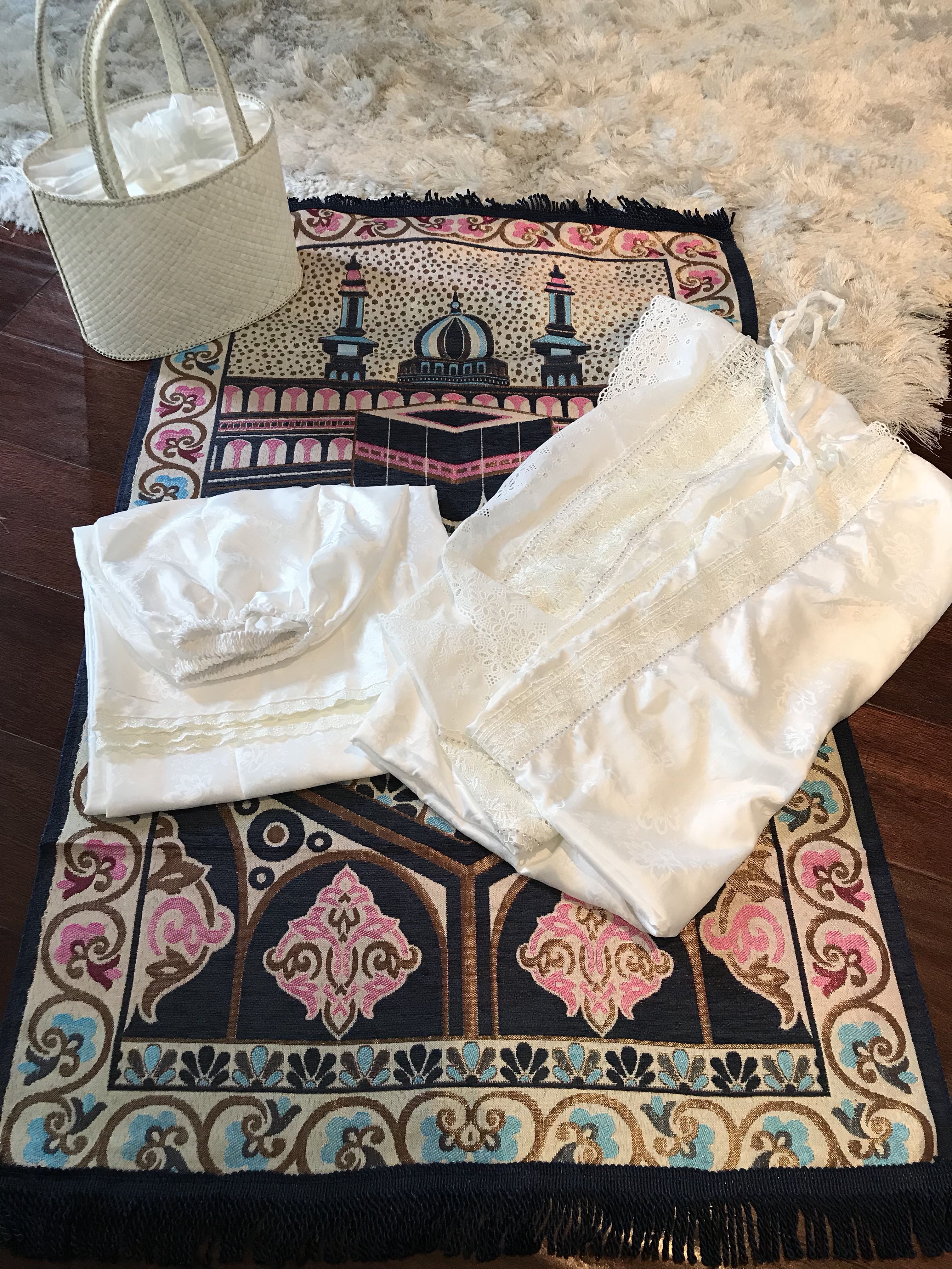 Sutra Doff Set Mukena Olshop Fashion Olshop Muslim On Carousell